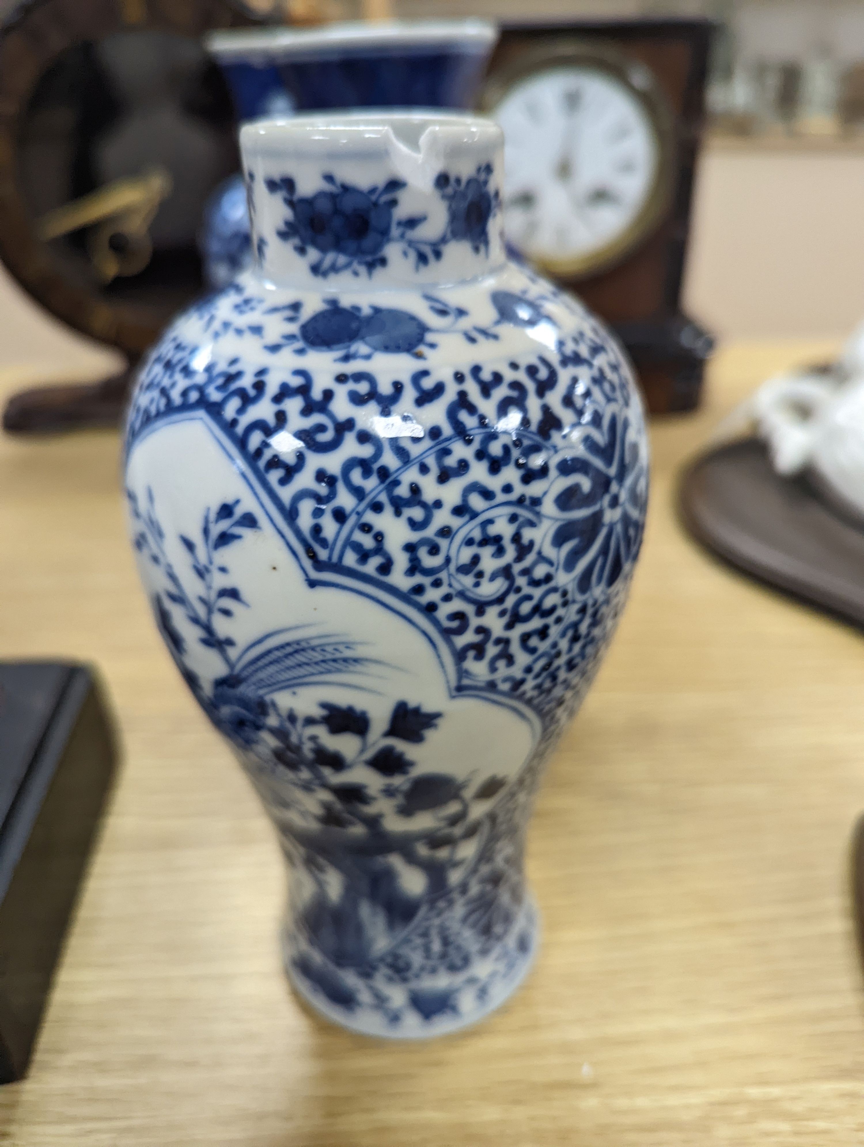 Three Chinese blue and white vases, late 19th/early 20th century, the tallest 19.5 cm